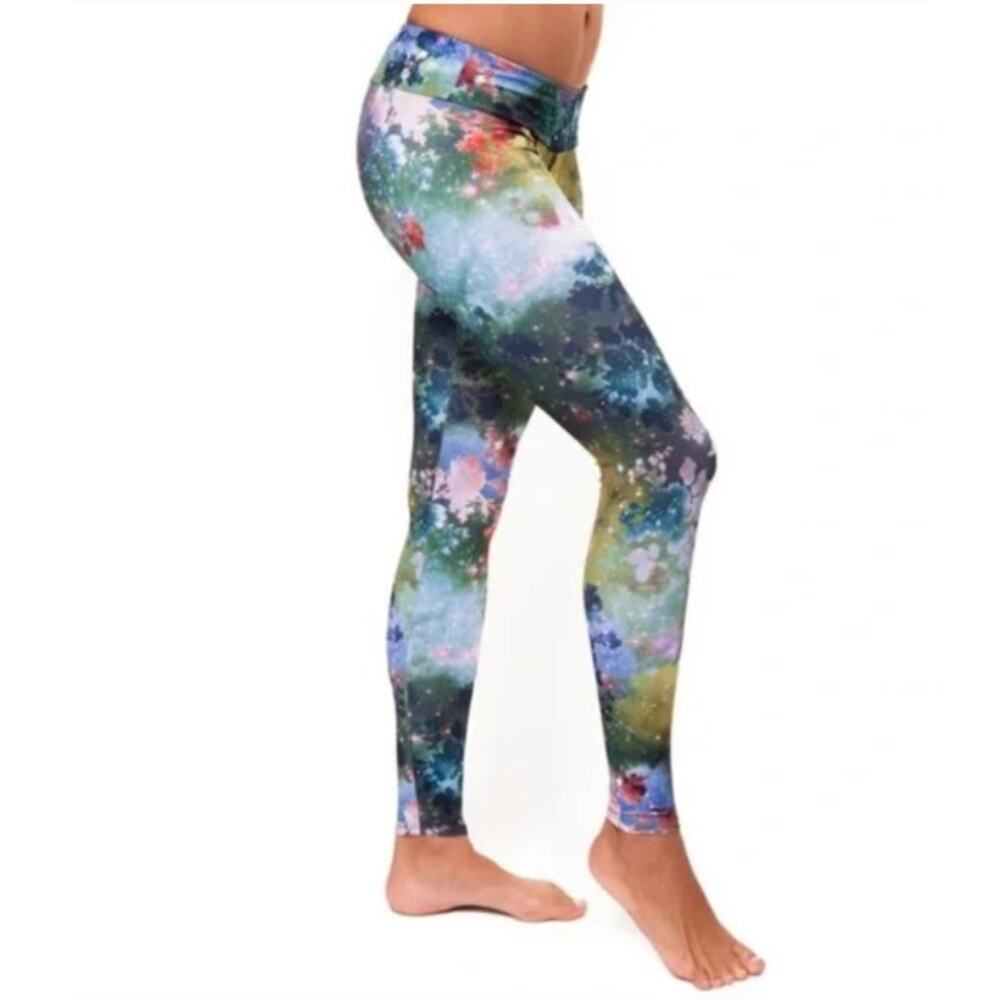 Onzie Charlie Galaxy Legging with Floral Print S/M
